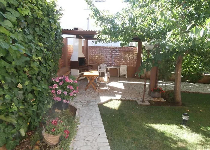 Mira Krk * Krk Town