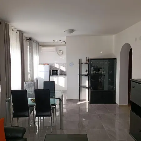 Mira Krk Krk Town