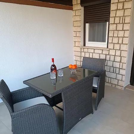 Mira Krk Apartment Krk Town