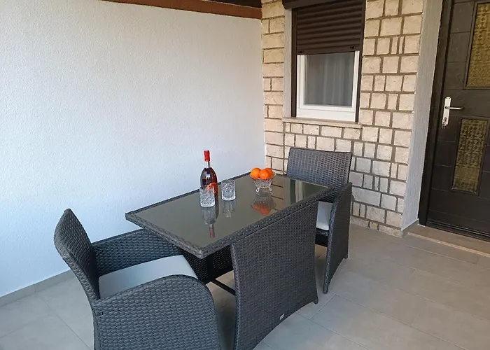 Mira Krk Apartment Krk Town