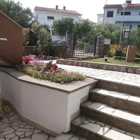 Mira Krk Apartman *