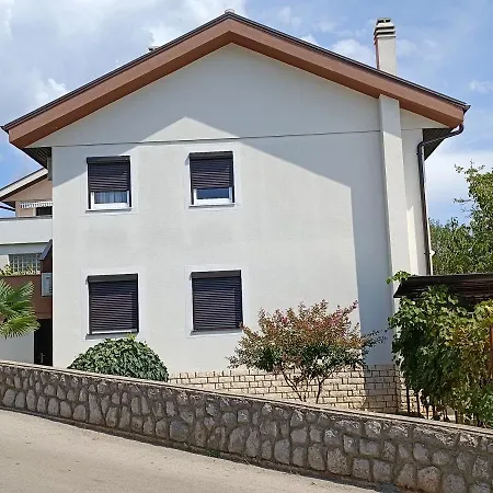 Apartman Mira Krk *