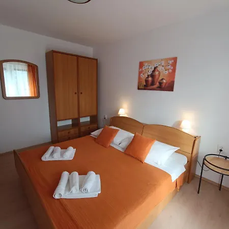 Apartman Mira Krk Krk Town