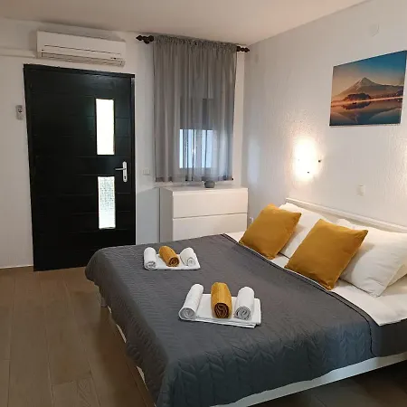 Apartman Mira Krk *