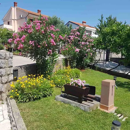 Mira Krk Apartman Krk Town